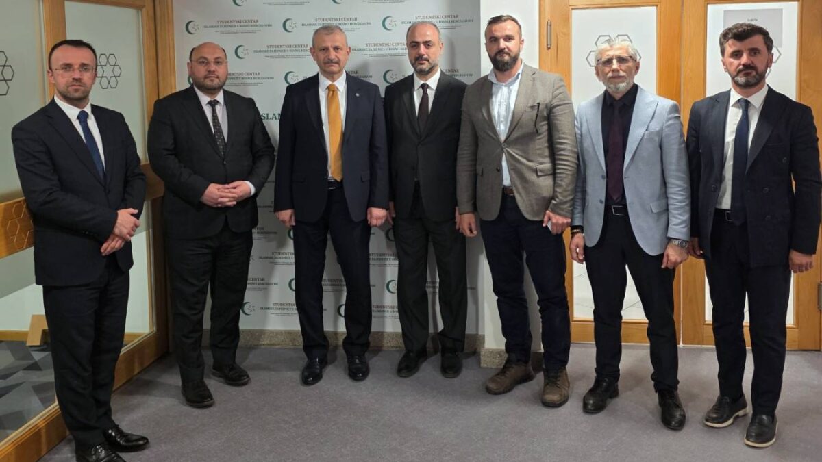 Studentski centar posjetili predstavnici Fondacije Türkiye Diyanet